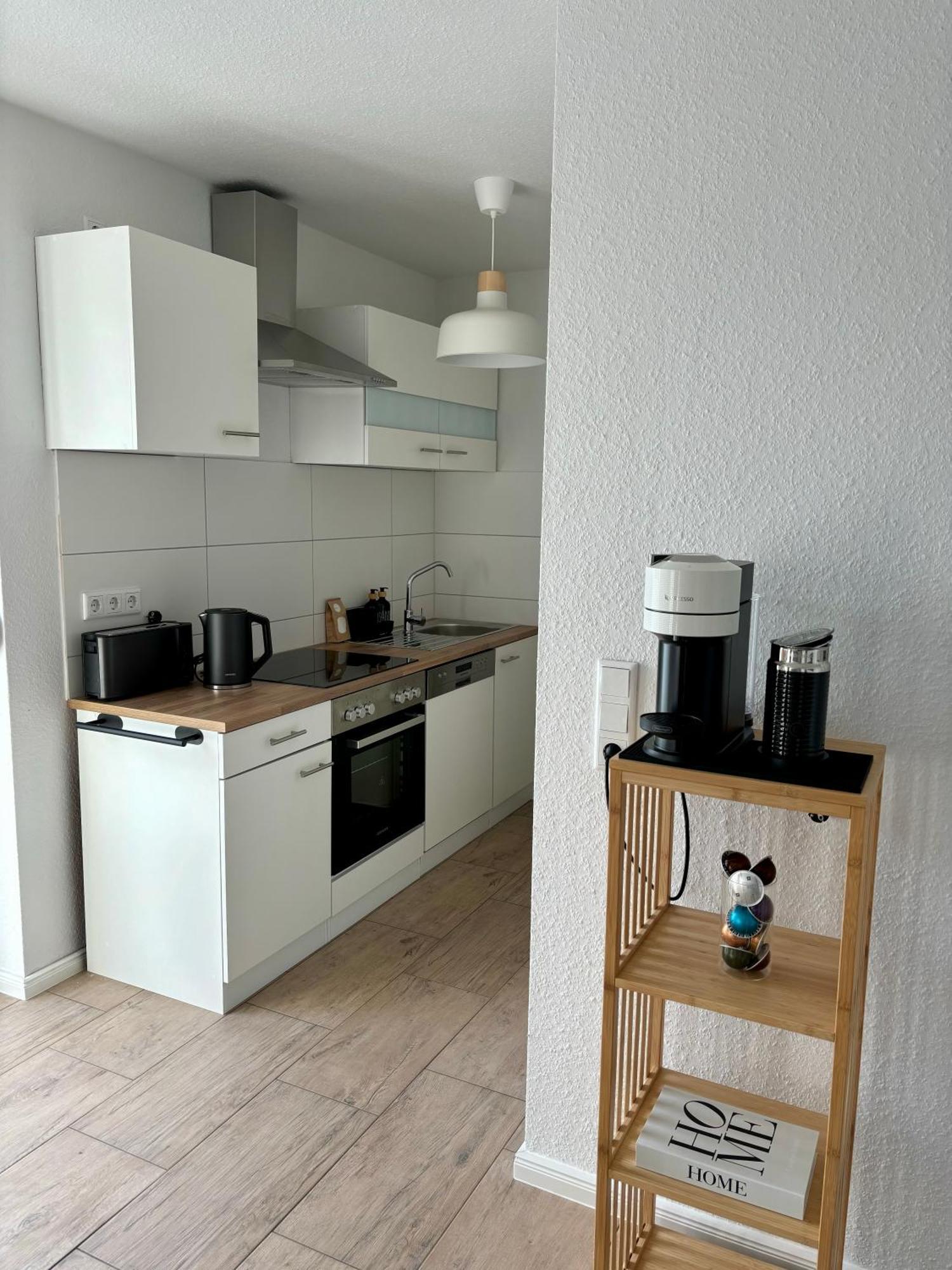 Home & Apart - Apartment Im Herzen Von Kreyenbrueck - Apartment 2 Oldenburg Exterior photo